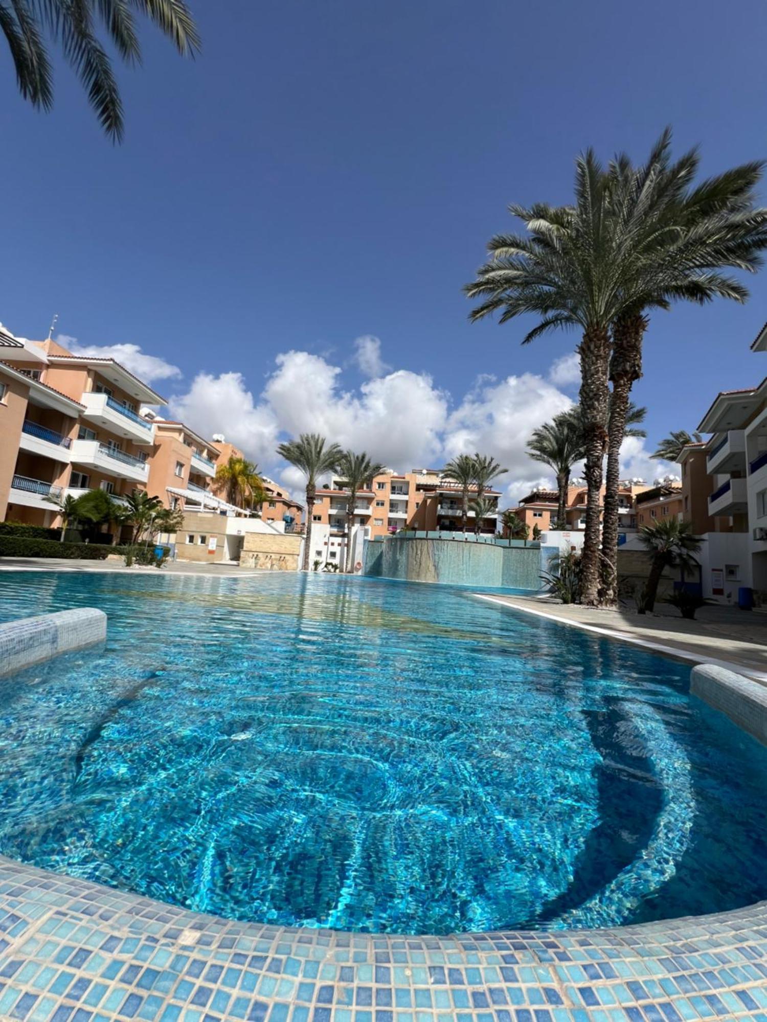 Iris Village Grand Appartement Paphos